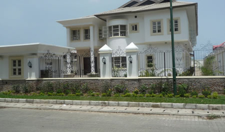 VGC Duplex to let